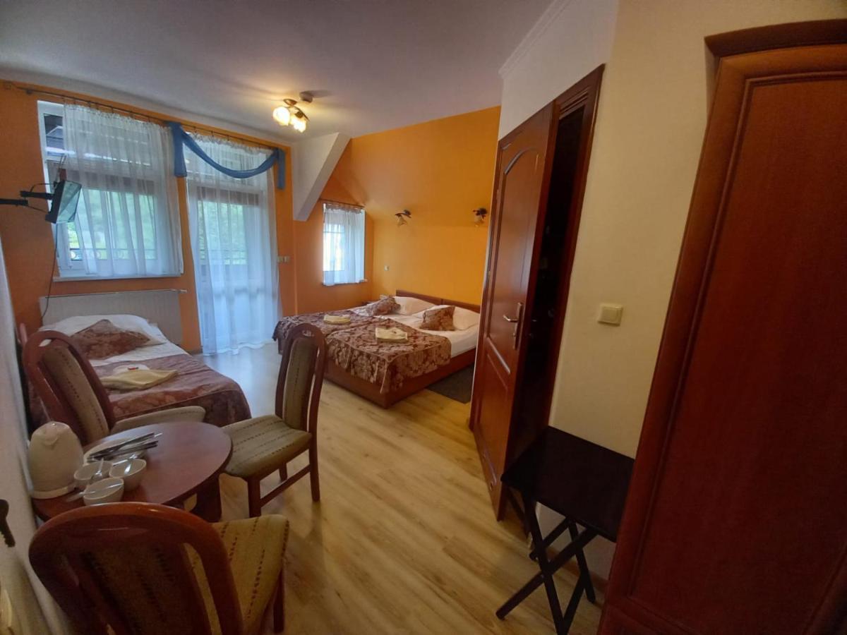 Willa Romantika Bad Kudowa Zimmer foto